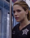 Sophia-Bush-Chicago-PD-3x03-Actual-Physical-Violence-239.jpg