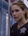 Sophia-Bush-Chicago-PD-3x03-Actual-Physical-Violence-240.jpg