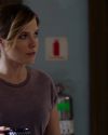 Sophia-Bush-Chicago-PD-3x04-Debts-of-the-Past-009.jpg