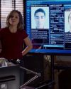 Sophia-Bush-Chicago-PD-3x04-Debts-of-the-Past-078.jpg