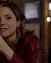 Sophia-Bush-Chicago-PD-3x04-Debts-of-the-Past-105.jpg