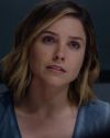 Sophia-Bush-Chicago-PD-3x06-You-Never-Know-Who-s-Who-049.jpg