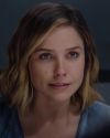 Sophia-Bush-Chicago-PD-3x06-You-Never-Know-Who-s-Who-055.jpg