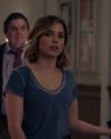 Sophia-Bush-Chicago-PD-3x06-You-Never-Know-Who-s-Who-096.jpg