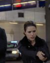 Sophia-Bush-Chicago-PD-3x06-You-Never-Know-Who-s-Who-154.jpg