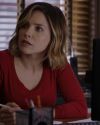 Sophia-Bush-Chicago-PD-3x06-You-Never-Know-Who-s-Who-157.jpg