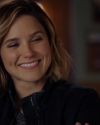 Sophia-Bush-Chicago-PD-3x06-You-Never-Know-Who-s-Who-190.jpg