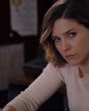 Sophia-Bush-Chicago-PD-3x09-Never-Forget-I-Love-You-123.jpg