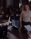 Sophia-Bush-Chicago-PD-3x09-Never-Forget-I-Love-You-322.jpg