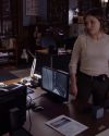 Sophia-Bush-Chicago-PD-3x09-Never-Forget-I-Love-You-325.jpg