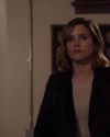 Sophia-Bush-Chicago-PD-3x09-Never-Forget-I-Love-You-390.jpg