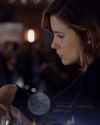 Sophia-Bush-Chicago-PD-3x09-Never-Forget-I-Love-You-400.jpg