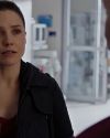 Sophia-Bush-Chicago-PD-3x11-Knocked-the-Family-Right-Out_019.jpg