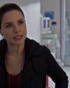 Sophia-Bush-Chicago-PD-3x11-Knocked-the-Family-Right-Out_027.jpg