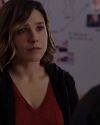 Sophia-Bush-Chicago-PD-3x11-Knocked-the-Family-Right-Out_040.jpg