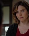 Sophia-Bush-Chicago-PD-3x11-Knocked-the-Family-Right-Out_049.jpg