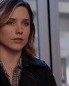 Sophia-Bush-Chicago-PD-3x11-Knocked-the-Family-Right-Out_074.jpg