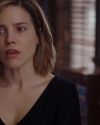 Sophia-Bush-Chicago-PD-3x14-The-Song-of-Gregory-Williams-Yates_073.jpg