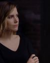 Sophia-Bush-Chicago-PD-3x14-The-Song-of-Gregory-Williams-Yates_094.jpg