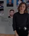 Sophia-Bush-Chicago-PD-3x15-A-Night-Owl-captures-093.jpg