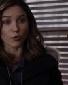 Sophia-Bush-Chicago-PD-3x16-The-Cases-That-Need-To-Be-Solved-captures-035.jpg