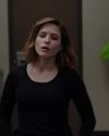 Sophia-Bush-Chicago-PD-3x17-Forty-Caliber-Bread-Crumb-captures-001.jpg