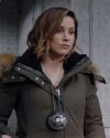 Sophia-Bush-Chicago-PD-3x17-Forty-Caliber-Bread-Crumb-captures-027.jpg