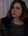 Sophia-Bush-Chicago-PD-3x19-If-We-Were-Normal-captures-053.jpg