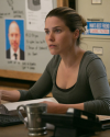 Sophia-Bush-Chicago-PD-2x21-Theres-My-Girl_006.png