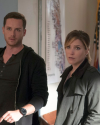 Sophia-Bush-Chicago-PD-3x04-Debts-of-the-Past_001.png