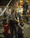 Sophia-Bush-Chicago-PD-Tournage-1x03-Chin-check_002_HQ.JPG