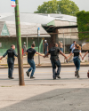 Sophia-Bush-Chicago-PD-Tournage-2x02-Get-My-Cigarettes-01.png