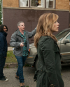 Sophia-Bush-Chicago-PD-Tournage-2x04-Chicken-Dynamite-Chainsaw_005.png