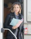 Sophia-Bush-on-set-in-Chicago_017.jpg