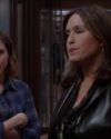 Sophia-Bush-New-York-SVU-17x14-Nationwide-Manhunt_018.jpg