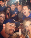 22-Juin-2014-Sophia-Bush-Avec-Des-Amis-Apr_s-Un-Match-De-Football.png