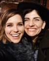 13-Fevrier-2016-Sophia-Bush-and-Ruthie-Lindsey.png