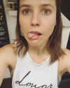 20-Decembre-2016-Sophia-Bush-Murphy-Fitness_01.png