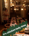 21-Decembre-2016-Sophia-Bush-Dinner-with-friends_006.png