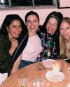 22-Mai-2018-Sophia-Bush-with-friends_003.png