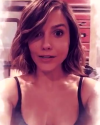 01-Mars-2016-Sophia-Bush-on-Snapchat004.png