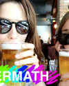 25-Juin-2016-Sophia-Bush-and-Jenny-Smart_01.PNG