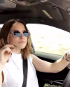 30-Mai-2016-Sophia-Bush-Road-Trip_004.png