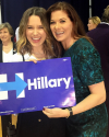 03-Juin-2016-Sophia-Bush-at-Hillary-Clinton-Rally_03.png