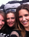 26-Mars-2011-Sophia-Bush-Depart-Pour-Un-Road-Trip.png