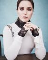 Sophia-Bush-NBC-Mid-Season-Press-Day-Portrait_002.jpg