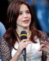 Sophia-Bush-One-Tree-Hill-Cast-at-MTV-Studios-in-Times-Square_005.jpg