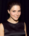 Sophia-Bush-MBFW-Fall-2009-Reem-Acra-Presentation_003.png