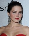 Sophia-Bush-The-Art-Of-Elysiums-3rd-Annual-Black-Tie-Charity-Gala_008.jpg