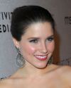 Sophia-Bush-The-Art-Of-Elysiums-3rd-Annual-Black-Tie-Charity-Gala_016.jpg